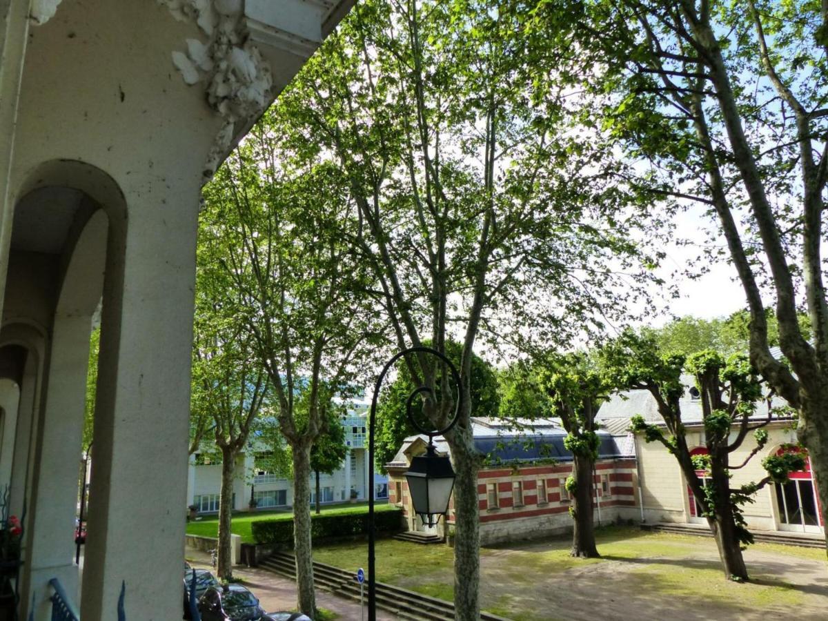 Appartement Elegant Et Confortable Au Coeur De Vichy, Pres De L'Opera Et Des Parcs Napoleon III - Fr-1-489-303 Екстериор снимка